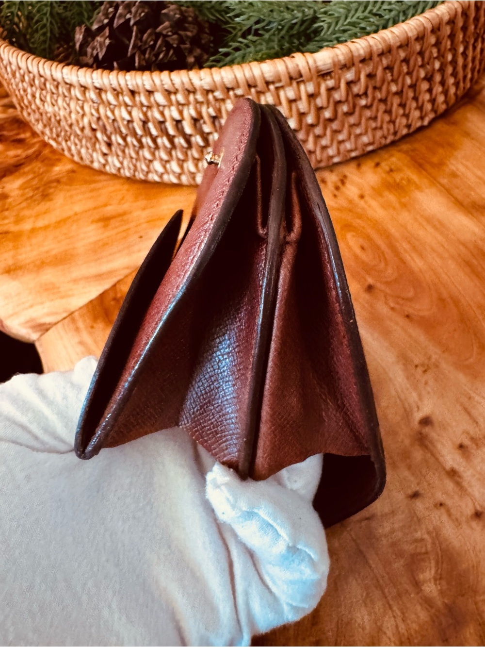 Just in 🔥Louis Vuitton Monogram Porte
Monnaie Gousset Coin Purse
Wallet/rare fl - Picture 12 of 14